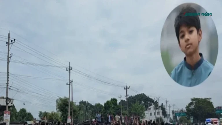 অপ্রতিম হত্যার বিচার দাবিতে ঢাকা-চট্টগ্রাম মহাসড়ক অবরোধ