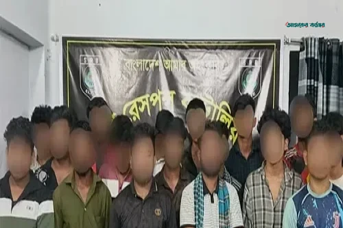 টেকনাফে সমুদ্রপথে মালয়েশিয়া পাচারের প্রস্তুতিকালে ১৭ জন উদ্ধার