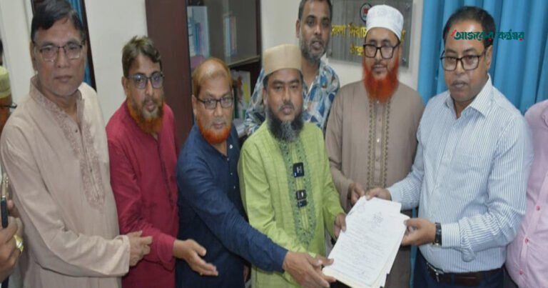 ঠাকুরগাঁও-১ উপনির্বাচন: মনোনয়নপত্র জমা দিলেন জামায়াত প্রার্থী দেলাওয়ার হোসেন