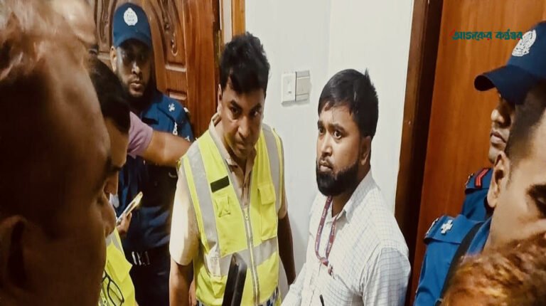 নাটোরে শিশুর আঙুল কেটে ফেলার অভিযোগে পুলিশ কনস্টেবল ও স্ত্রী গ্রেপ্তার