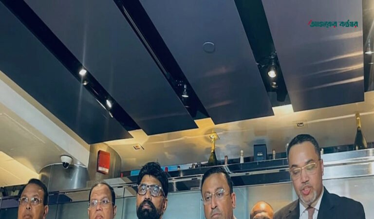 বোয়িংয়ের সঙ্গে ১১টি নতুন বিমান কেনার চুক্তি করেছে বাংলাদেশ