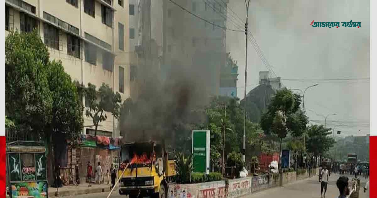 মিরপুরে ফুটপাত উচ্ছেদ অভিযানে হকার ও পুলিশের সংঘর্ষ