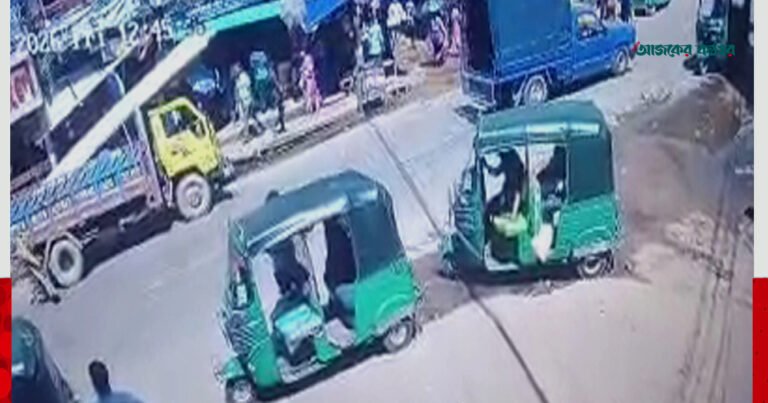রাঙামাটি শহরের নিরাপত্তায় সিসিটিভি নজরদারি শুরু করল জেলা পুলিশ