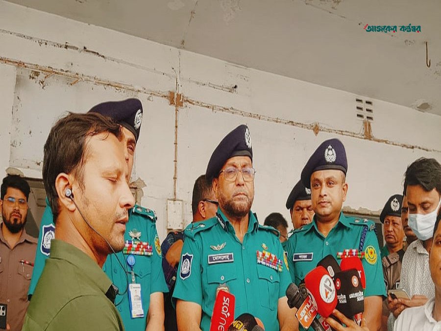 রাড্ডা সেন্টার ভাঙচুর প্রতিরোধ করা পুলিশের দায়িত্ব: ডিএমপি কমিশনার