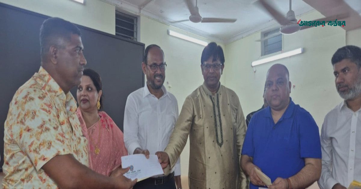 ইতিহাসে প্রথমবার ঢাকা জেলার ১০১৮ পূজামণ্ডপে অনুদান দিল জেলা পরিষদ