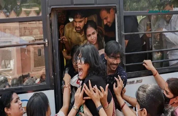 দিল্লিতে নির্বাচন কমিশনবিরোধী বিক্ষোভে থমথমে অবস্থা, আটক ৫ হাজার
