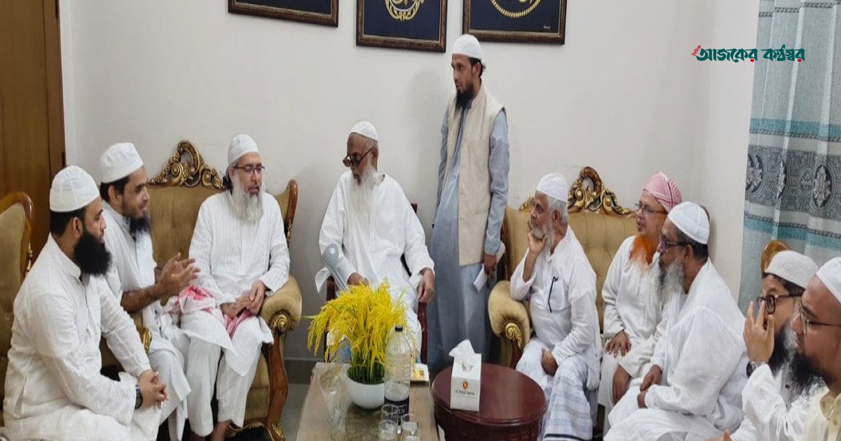 নিহত মুফতি নাসরুল্লাহর মরদেহ ফেরাতে ধর্মমন্ত্রীর সঙ্গে খেলাফত নেতাদের বৈঠক