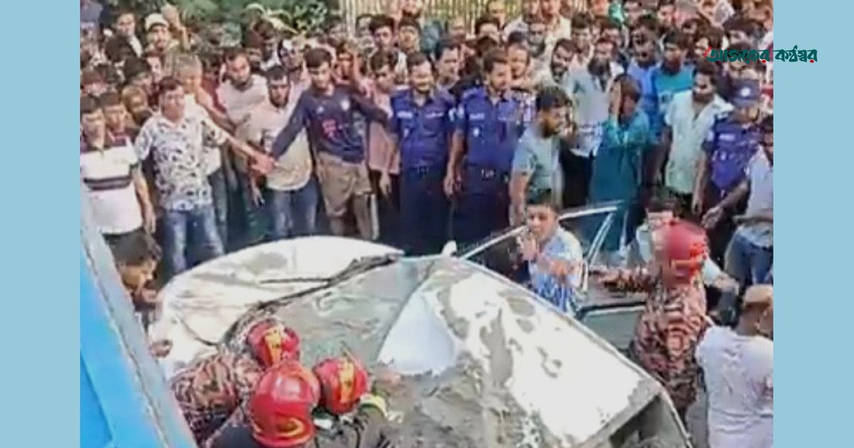ফরিদপুরে বালুবাহী ট্রাক উল্টে মা-ছেলেসহ নিহত ৩