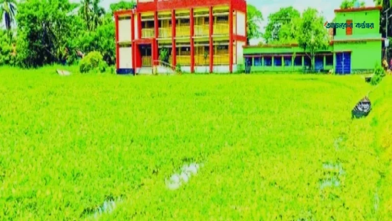 বর্ষা গেলেও নামেনি পানি, ভবদহে পানিবন্দি লক্ষাধিক মানুষ
