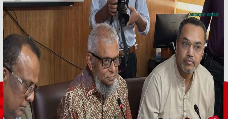 মালয়েশিয়ায় দক্ষ শ্রমিক পাঠানোর ওপরই জোর দিচ্ছে সরকার: শ্রমমন্ত্রী